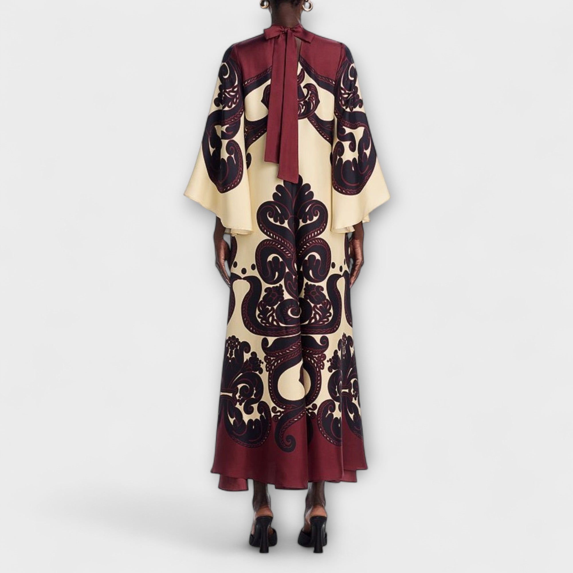 Aurora - Atemhaftes Grenadilla-Print Maxikleid für mühelose Eleganz
